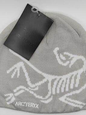 Arc'teryx Light Gray Beanie with White Logo